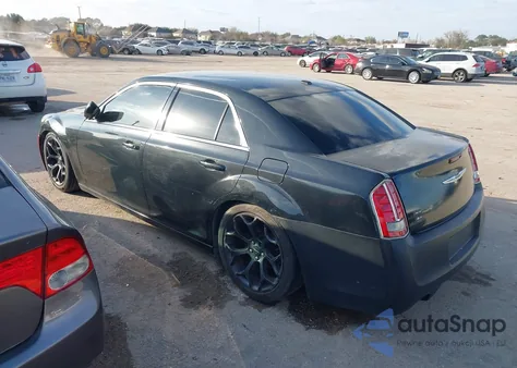 2013 Chrysler 300 300S z USA, uszkodzony, nr VIN 2C3CCABG1DH728050